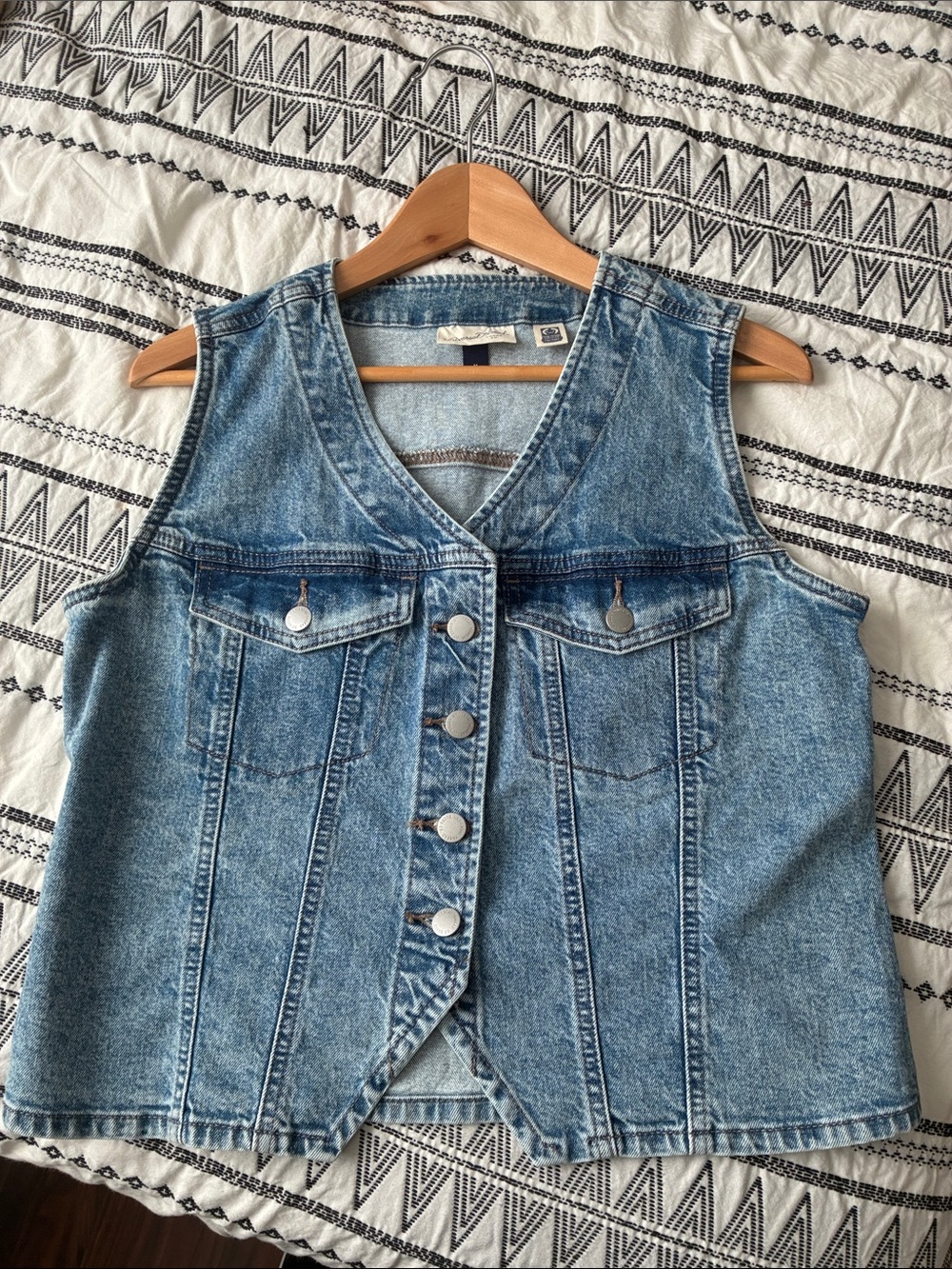 Universal Thread Blue Denim Vest